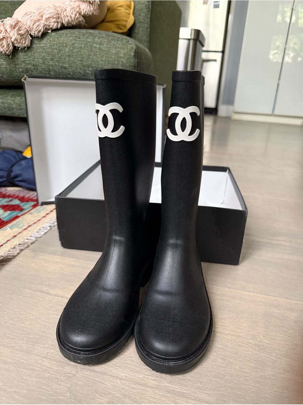 CHANEL Black Rainboots Rain boots size 36